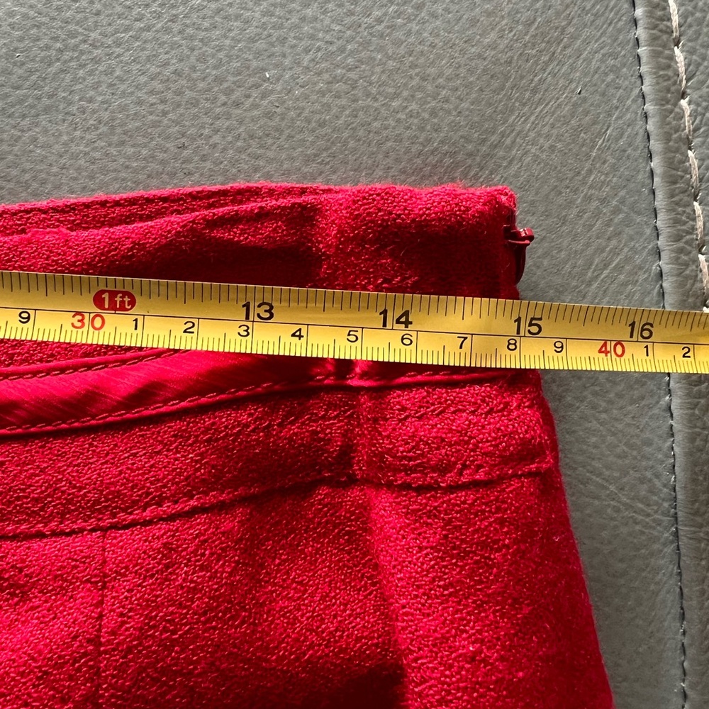 WHBM WOOL BLEND SKIRT SUIT WITH ROSETTE LAPEL PIN- RED-SIZE 8 - Picture 13 of 16